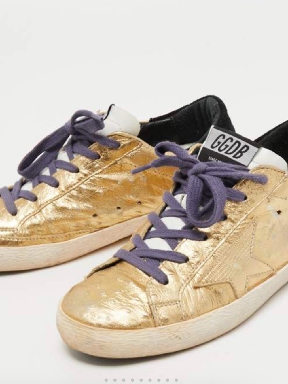 $698 Golden Goose Metallic Gold Low-Top Sneakers with Purple Laces - Picture 7 of 10